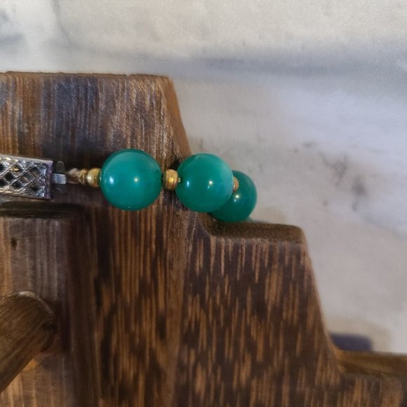 Vintage Green Acrylic Moonglow Graduated Beads Beaded Necklace Box Clasp - Picture 6 of 10